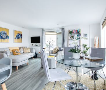 2 bedroom apartment to rent West Coast, Beacon Road, Bournemouth, BH2 - Photo 1