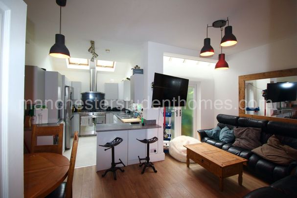 Ladybarn Road, Manchester, M14 6WQ - Photo 1