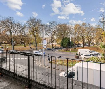 2 Bed Flat, The Green, W5 - Photo 2