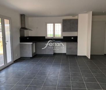 Location Maison 4 pièces 80m² SALERNES 83690 - Photo 3