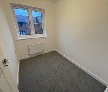 Stephens Way, Tithebarn - Photo 2
