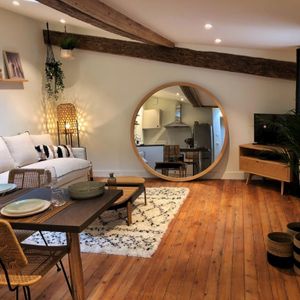 Location Appartement 2 pièces 43m² BORDEAUX 33000 - Photo 2