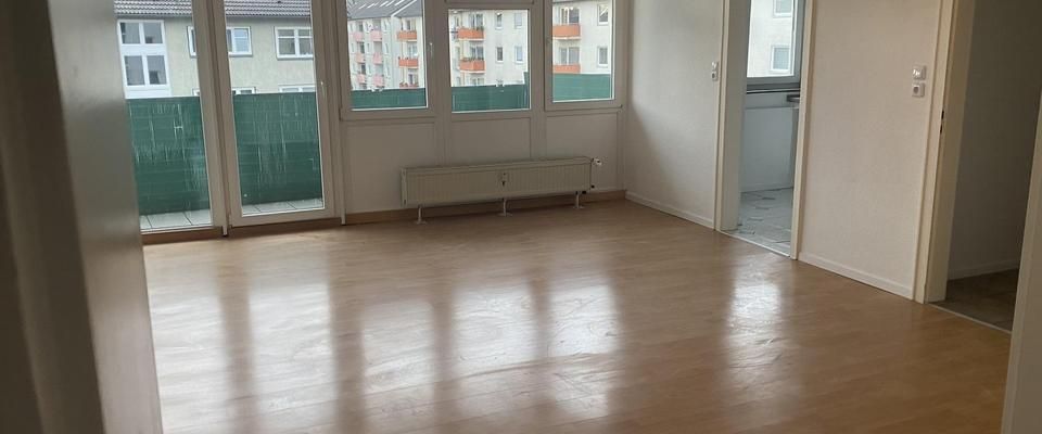 Helle 2-Zimmer-Wohnung mit ca. 65 m², überdachtem Balkon und Einbauküche in ruhiger Lage von Erkrath - Photo 1