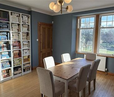 4 bedroom semi-detached house to rent - Photo 5