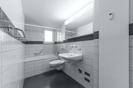 4 Zimmer, 97 m², 2. Stock - Photo 5