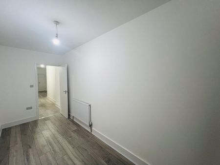 4 bedroom maisonette to rent - Photo 5