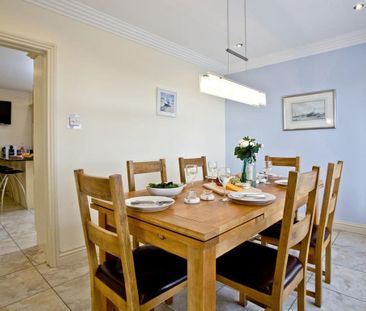 3 bedroom detached house to rent - Photo 6