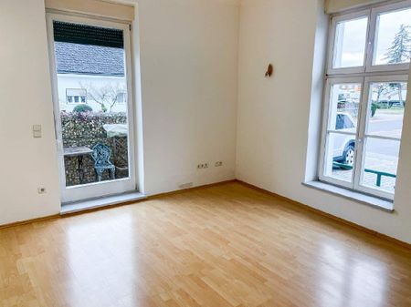 Erdgeschosswohnung mit Terrasse in zentraler Lage in Jennersdorf …! - Foto 4