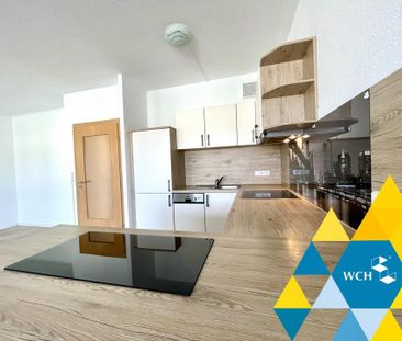 Großzügig geschnittene 2-Raum-Wohnung mit Einbauküche - Foto 1