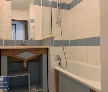 Location Appartement 2 pièces 41m² DEAUVILLE 14800 - Photo 6