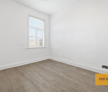 4 bedroom terraced house to rent - Photo 4