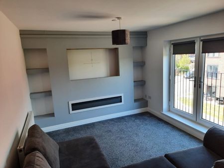 2 Bed Flat, Farrier Close, M27 - Photo 4