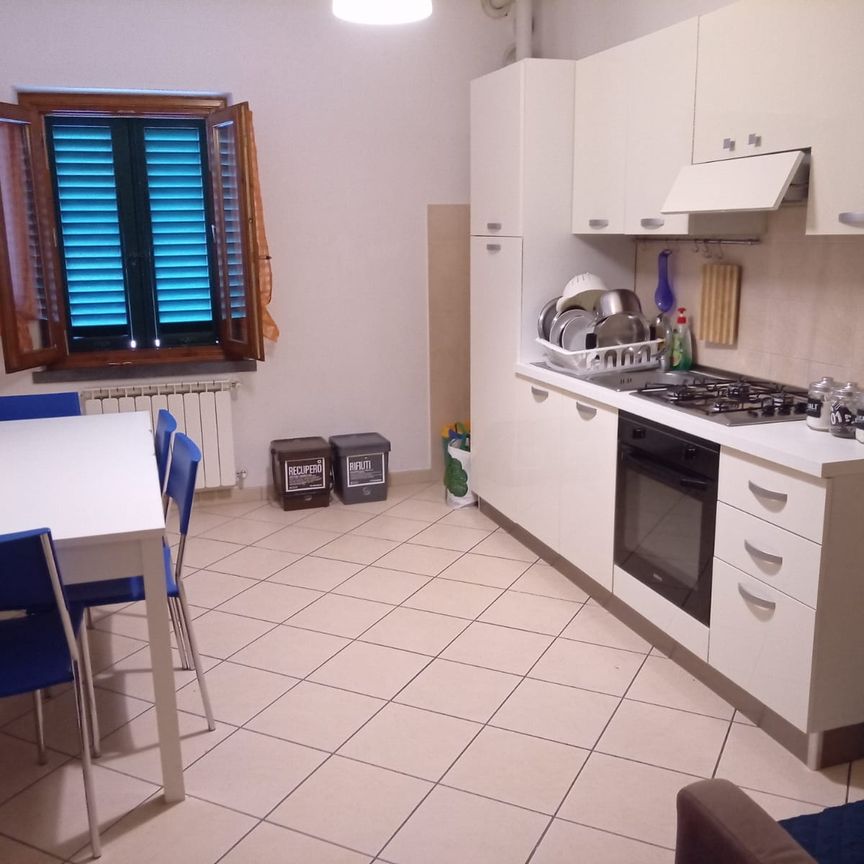 Appartamento in affitto a Vinci - Photo 1