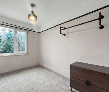 Amberside Court Hardings Close, HP3 - Photo 4