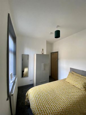 1 bed house share to rent in Woodbine Road, Burnley, BB12 - Photo 1