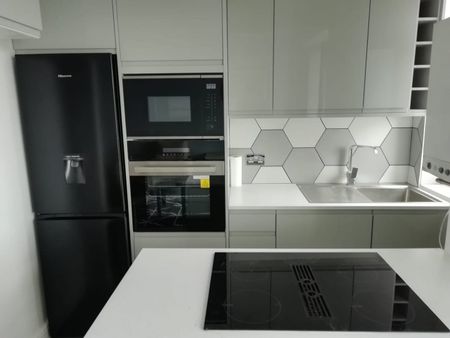 1 Bed Flat, Acton House, W3 - Photo 4