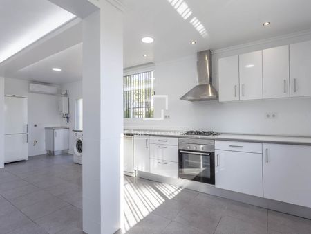 5 Bedroom house / villa for rent in La Cañada, Valencia - Photo 5