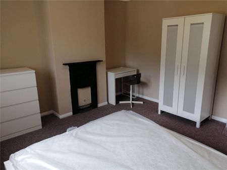 Ambrose Street, Bangor, Gwynedd, LL57 - Photo 5