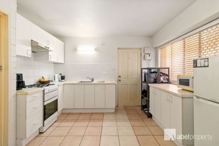 Studio - Apartment - Photo 2