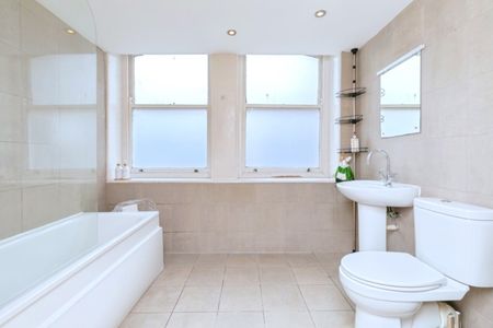 1 Bed Flat, Bristol City Centre, BS1 - Photo 4