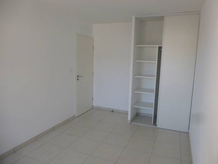 Location appartement récent 3 pièces 65.7 m² à Castelnau-le-Lez (34170) - Photo 2