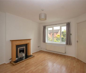 2 bedroom end of terrace house to rent - Photo 4