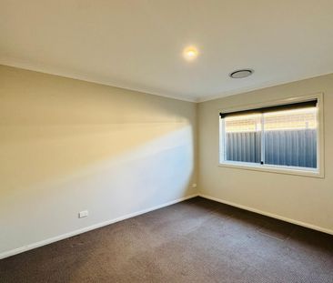 Large Family Home - Watagan Park - Photo 3