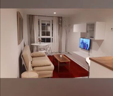 Alquiler de piso en Calle Pintor Rosales, 1 - Photo 2