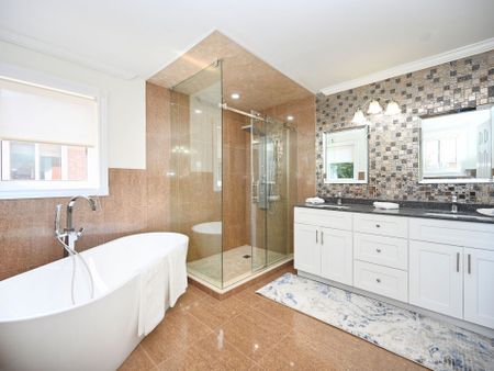 For Lease - 1184 Windsor Hill Boulevard, Mississauga, Ontario - Photo 3