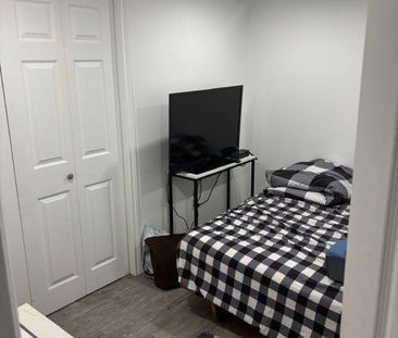 For Lease - 2768 Dundas Street Unit# bsmt, Toronto, Ontario - Photo 5