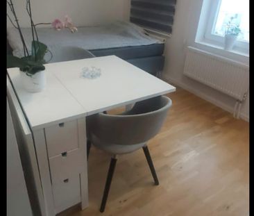 Blomsterkungsvägen, Stockholm - Foto 1