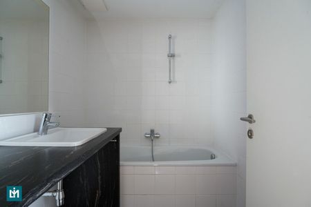 HOCHWERTIGE 2 - ZIMMER WOHNUNG MIT FREIFLÄCHE / NÄHE BADNER BAHN MARX-MEIDLINGER-STRASSE - Photo 4