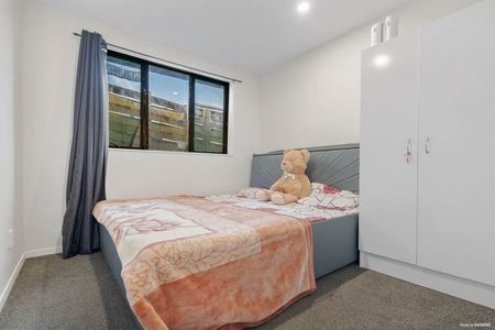 3BR Home in Goodwood Heights, - Photo 2