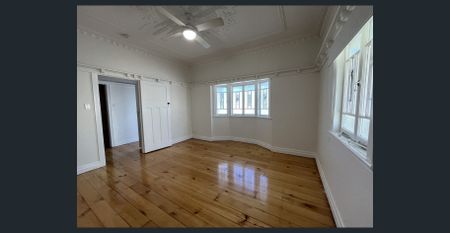 Family Queenslander Offering Space, Character and Flexibility - Photo 4