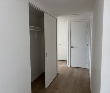 2525 Avenue du Havre des Îles apartment — Laval, QC (2-Bedroom) - 2 Bedroom - Photo 3