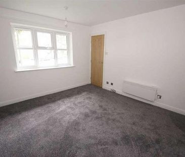 Parkwood Court, Roundhay, LS8 - Photo 4