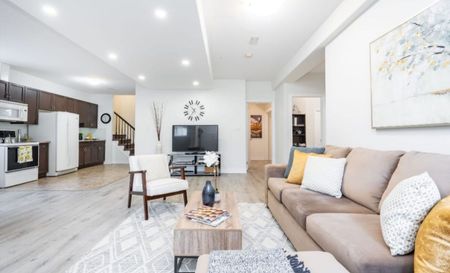 For Lease - 5761 Ironwood Street, Niagara Falls, Ontario - Photo 4