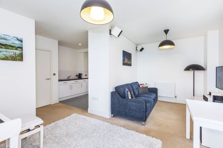 2 Bed Flat, East Ferry Road, E14 - Photo 2