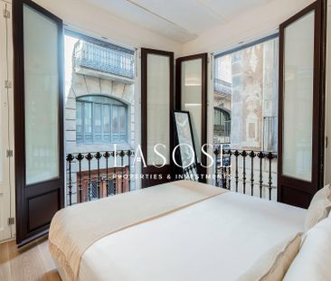 Flat 50m² with terrace to rent in El Gòtic, Barcelona - Photo 5