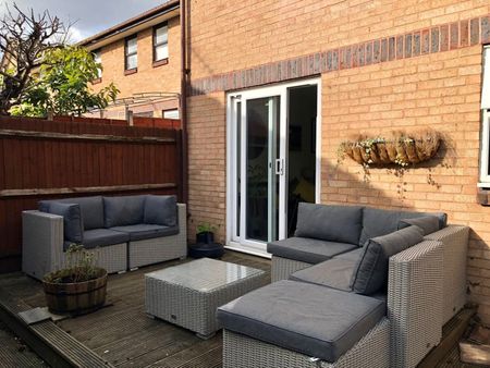 1 Bed Terraced House, Portland Road, N15 - Photo 3
