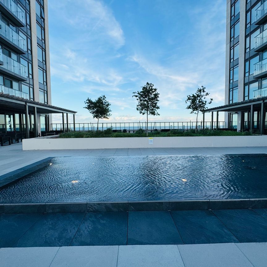 For Lease - 1926 Lake Shore Drive Unit# 1207, Toronto, Ontario - Photo 1