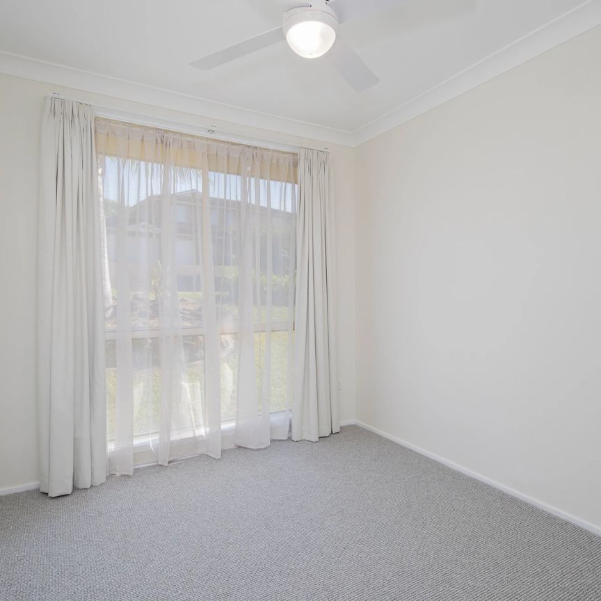 14 Finch Close - Photo 1