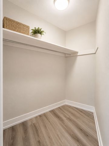 For Lease - 75 Eastdale Avenue Unit# 1217, Toronto, Ontario - Photo 5