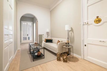 Carrer de Balmes, Barcelona, Catalonia 08006 - Foto 3