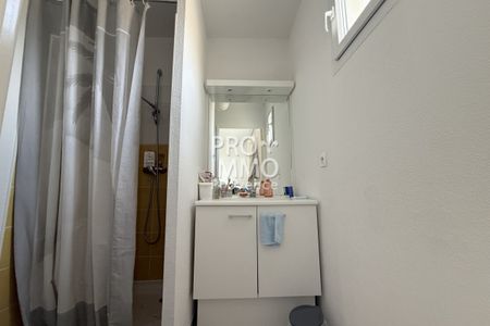 A LOUER MALLEMORT (13370) GOLF DE PONT ROYAL APPARTEMENT TYP - Photo 5