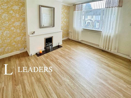 2 bedroom townhouse to rent Cecil Avenue, Stoke-on-Trent, Staffordshire, ST1 - Photo 1