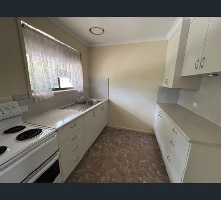 15/127 Vary Street, Morwell, Vic 3840 - Photo 3