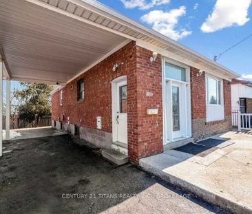 For Lease - 1501 Danforth Road Unit# Main, Toronto, Ontario - Photo 1