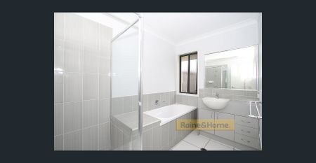 FAMILY HOME FOR RENT - Photo 4