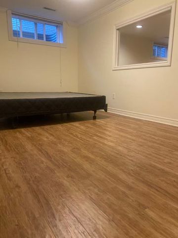 For Lease - 34 Clovercrest Road Unit# Basement (side door), Toronto, Ontario - Photo 3